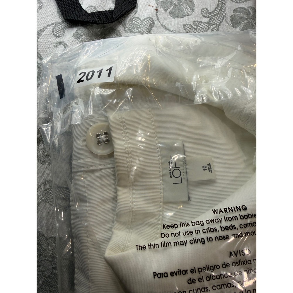 Ann Taylor Loft White Corduroy Short Sleeve Button Up Jacket Size 10 - Picture 9 of 9